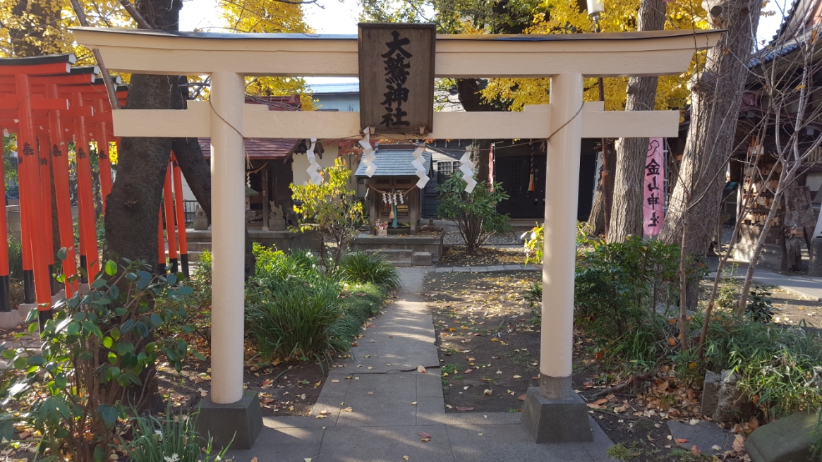 境内には、他にも「大鷲神社」の分社も祀られています。 