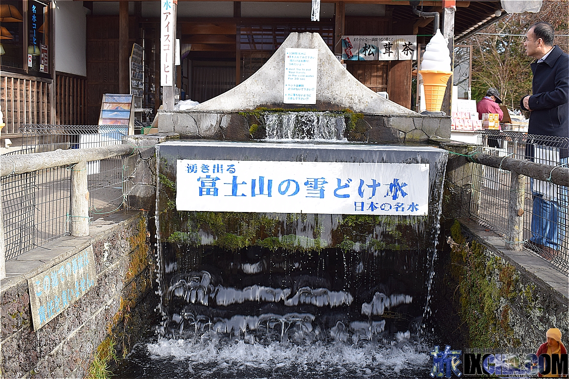 富士山の雪解け水